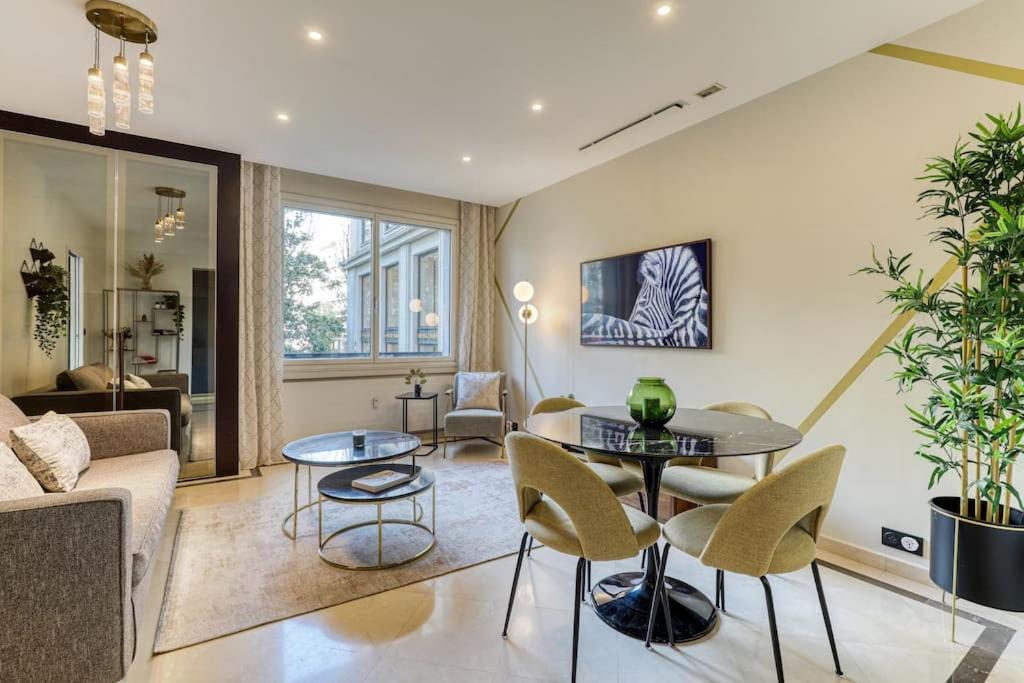Montaigne Executive Suite Paris Dış mekan fotoğraf