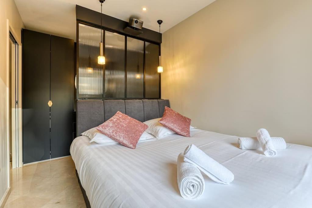 Montaigne Executive Suite Paris Dış mekan fotoğraf