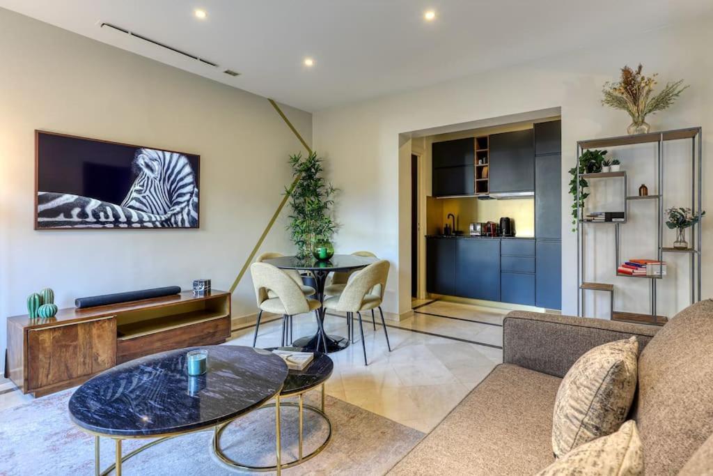 Montaigne Executive Suite Paris Dış mekan fotoğraf