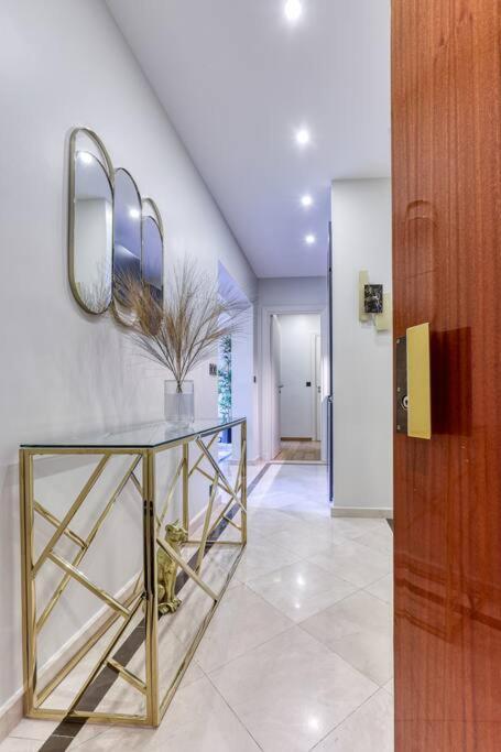 Montaigne Executive Suite Paris Dış mekan fotoğraf