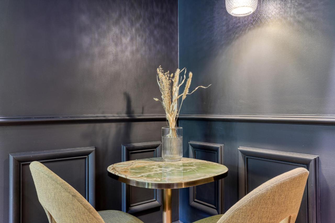 Montaigne Executive Suite Paris Dış mekan fotoğraf