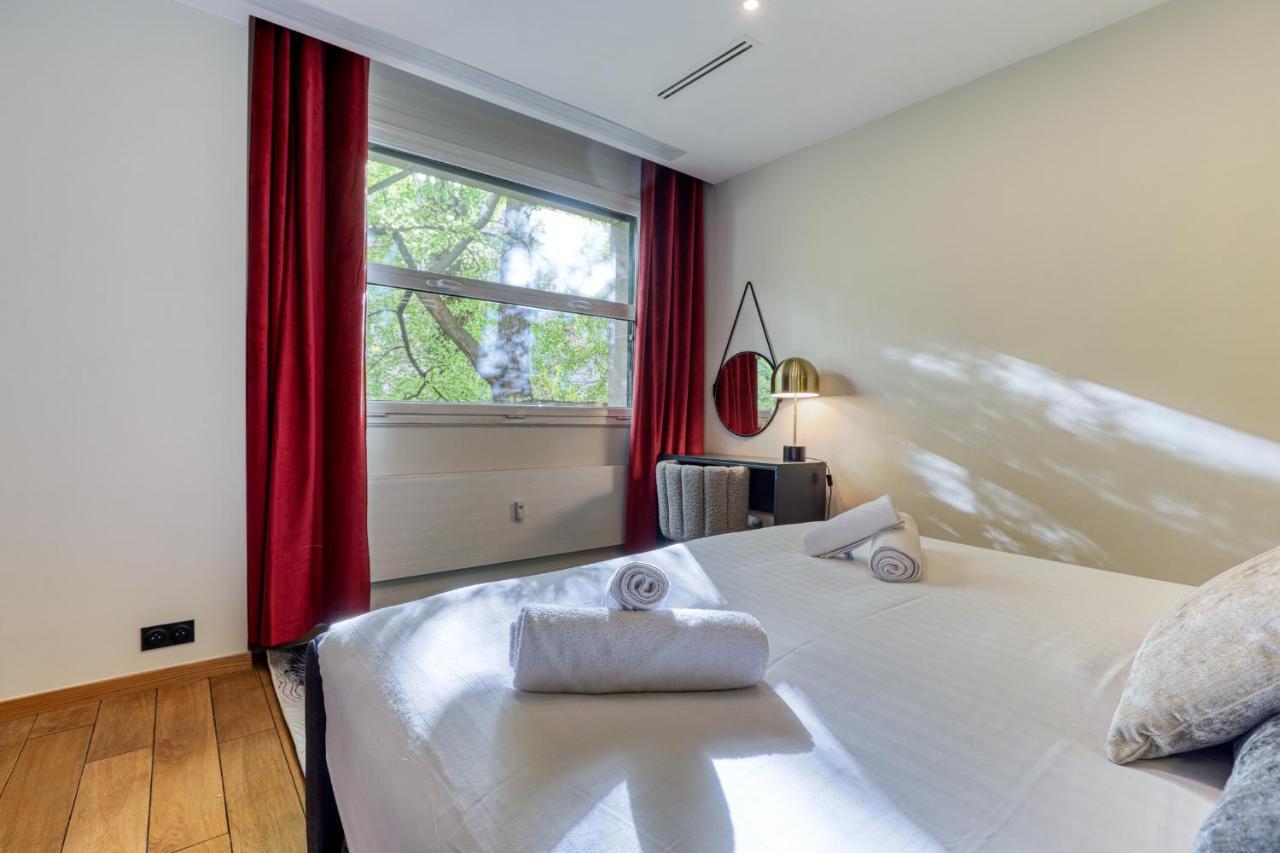 Montaigne Executive Suite Paris Dış mekan fotoğraf