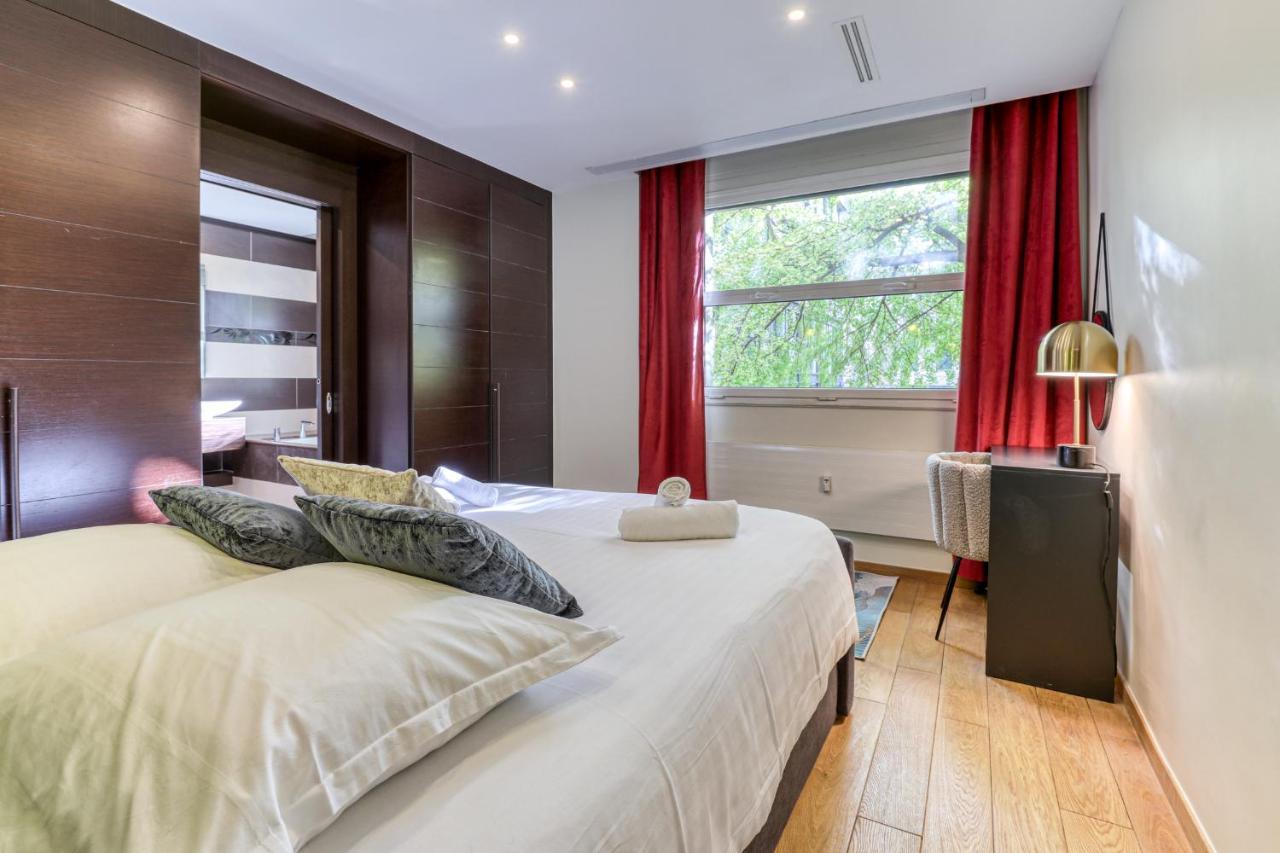 Montaigne Executive Suite Paris Dış mekan fotoğraf